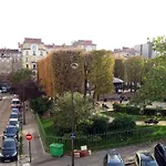 Charme Vaugirard Procession Citycosy